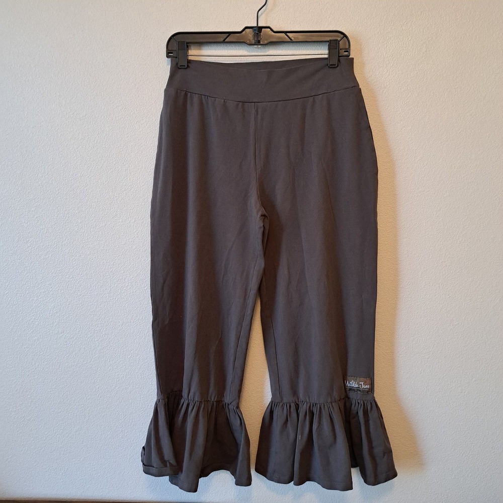 Matilda Jane Girls Gray Ruffle Hem Capri Leggings Pants Size S 8